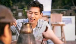 八卦爆料李现任嘉伦视频,李现与嘉伦视频曝光，神秘恋情引热议